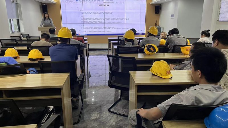 叉车培训拿证时间：揭秘叉车操作证获取的流程与周期