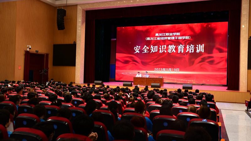 研究生数学小班辅导：揭秘其优势与潜在问题
